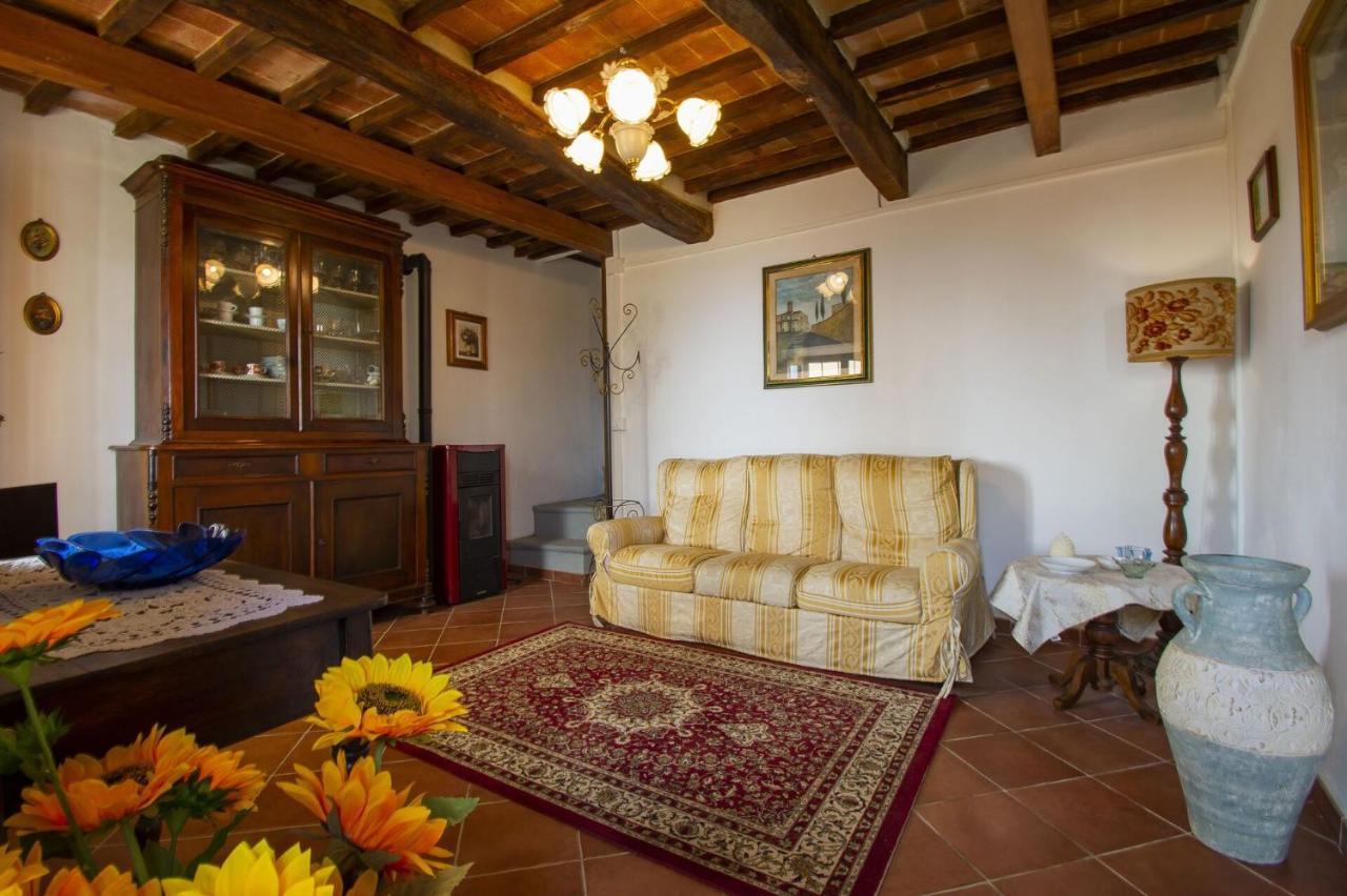 Petrognano  Casa Serenaヴィラ エクステリア 写真